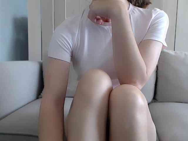 Shy-SweetGirl webcam