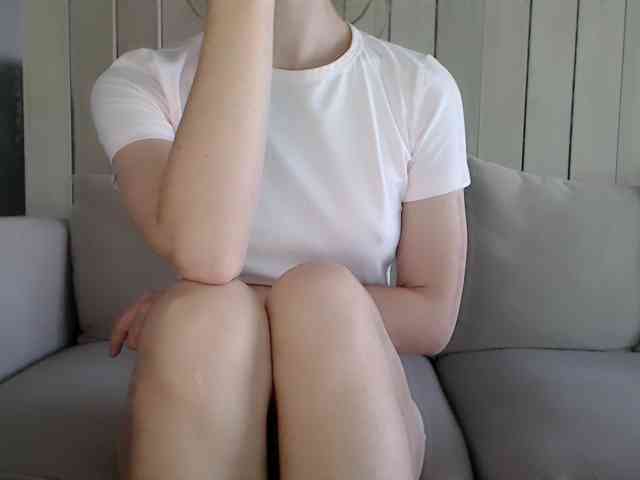Shy-SweetGirl webcam