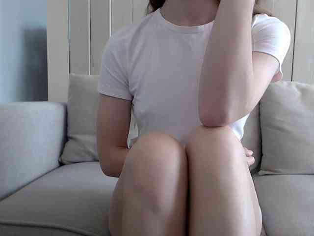 Shy-SweetGirl webcam