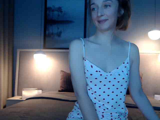 Shy-SweetGirl bongacams