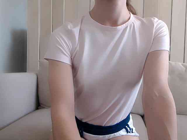 Shy-SweetGirl webcam