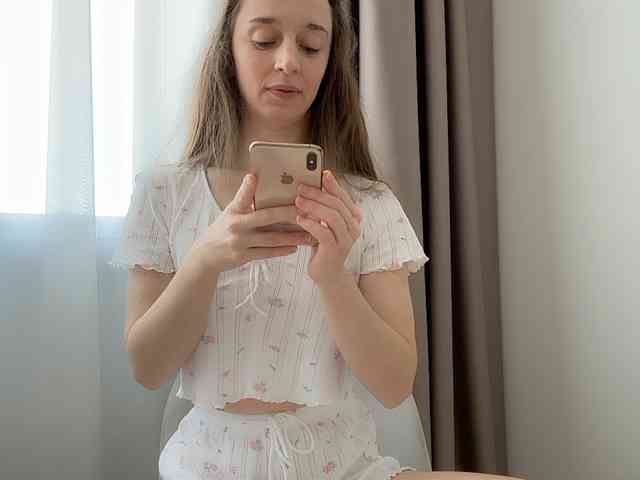 Shy-SweetGirl webcam