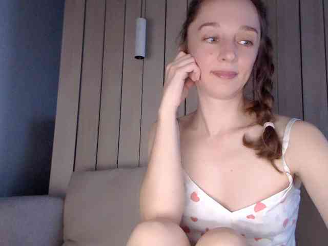 Shy-SweetGirl webcam