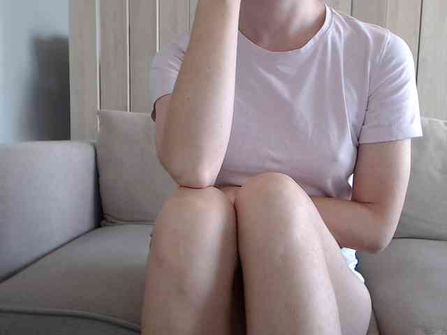 Shy-SweetGirl webcam