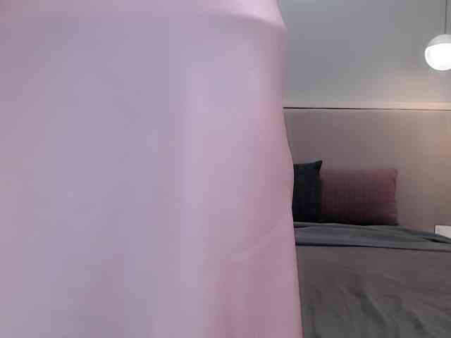 Shy-SweetGirl webcam