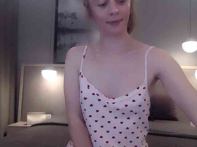 Shy-SweetGirl webcam