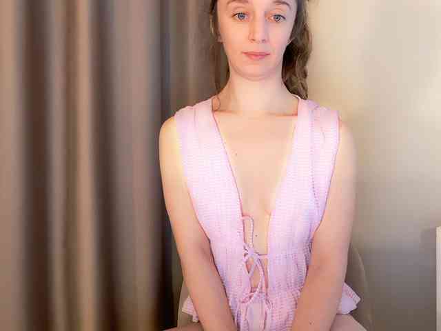 Shy-SweetGirl webcam