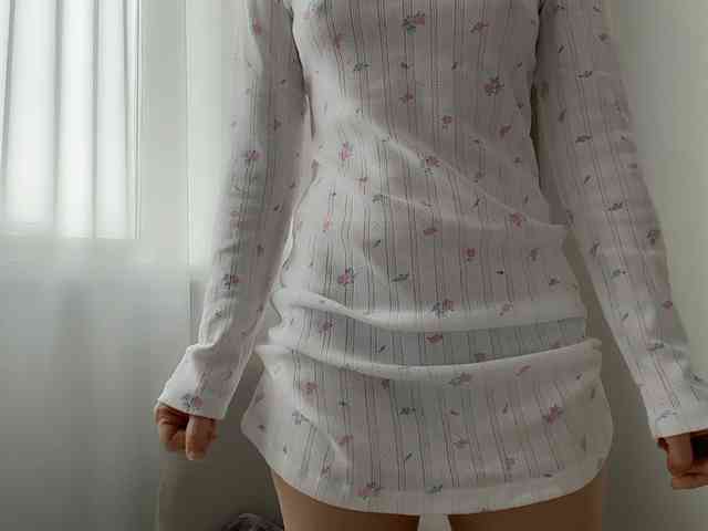 Shy-SweetGirl webcam