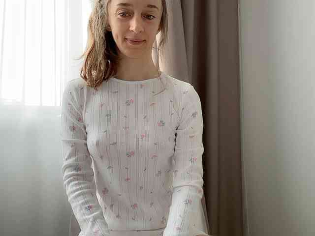 Shy-SweetGirl webcam