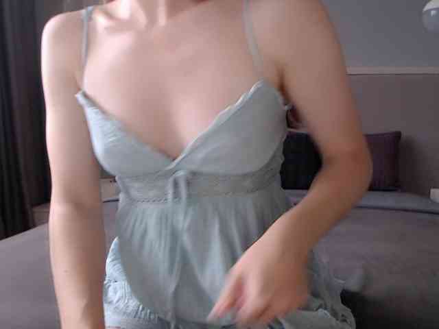 Shy-SweetGirl webcam