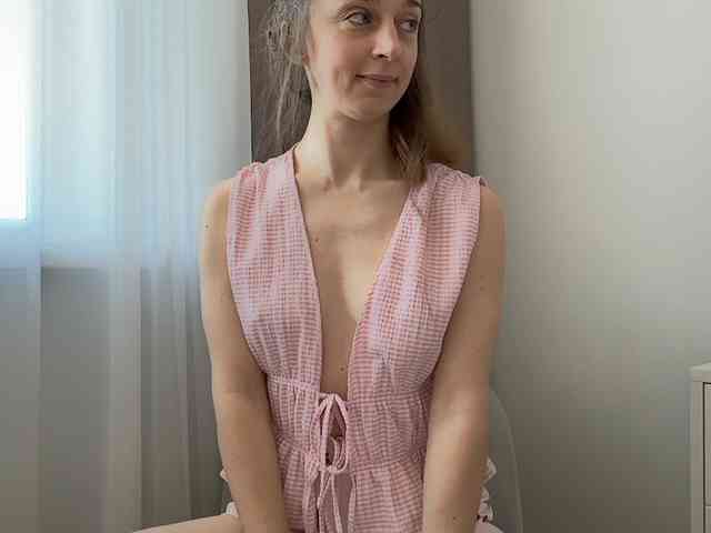 Shy-SweetGirl webcam