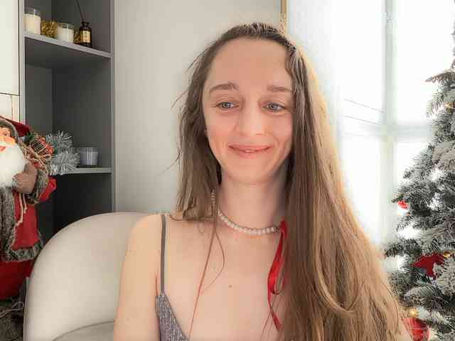 Shy-SweetGirl webcam