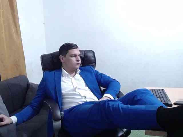 WillSmiith Live Webcam on BongaCams