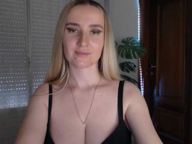  Alina-Lovely chat room