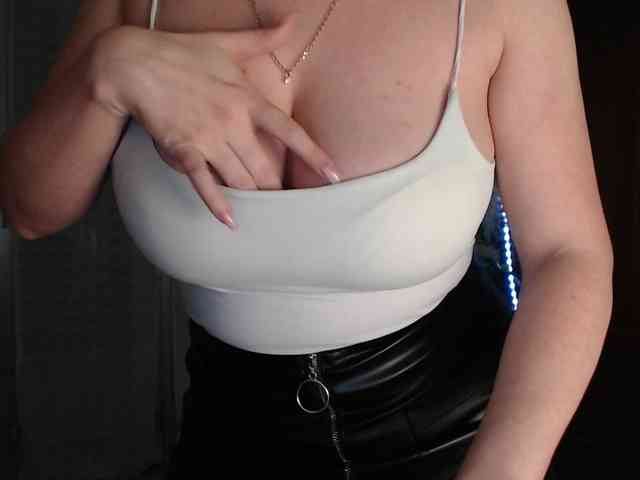 Alina-Lovely Alina-Lovely