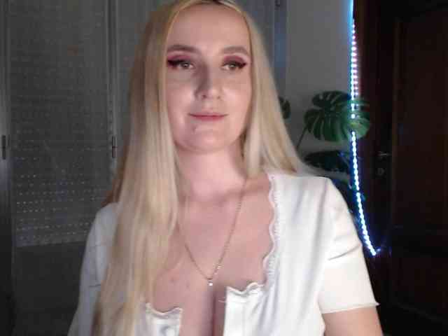 Alina-Lovely Alina-Lovely