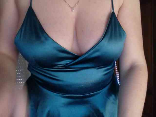 Alina-Lovely webcam
