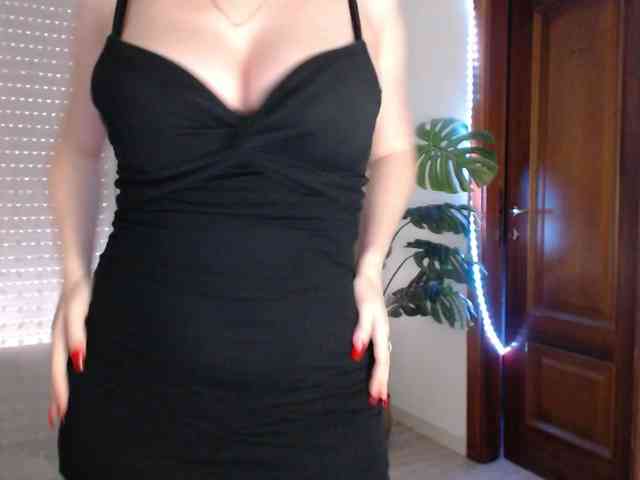 Alina-Lovely webcam