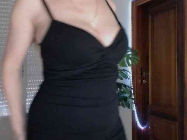 Alina-Lovely webcam