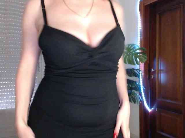 Alina-Lovely webcam
