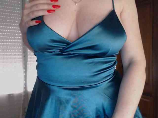Alina-Lovely webcam