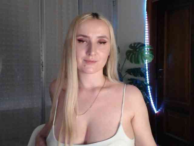 Alina-Lovely Alina-Lovely