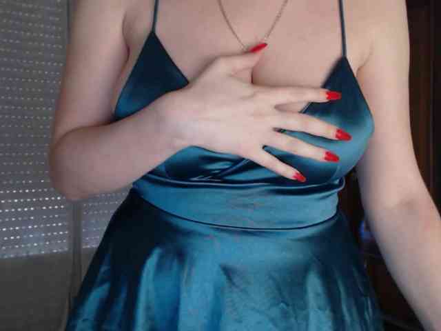 Alina-Lovely webcam