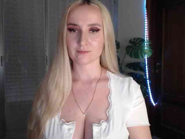 Alina-Lovely Alina-Lovely