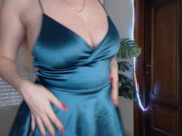 Alina-Lovely webcam