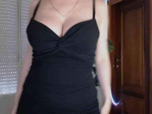 Alina-Lovely webcam