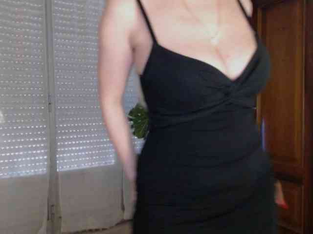Alina-Lovely webcam