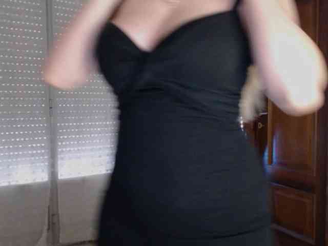 Alina-Lovely webcam