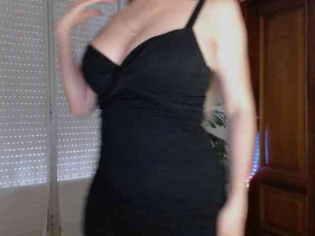 Alina-Lovely webcam