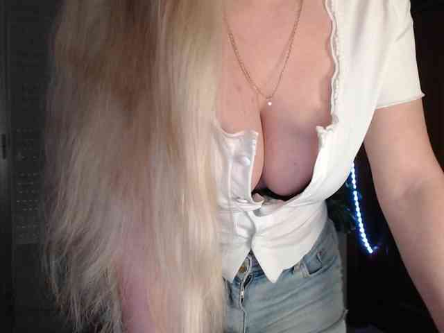 Alina-Lovely Alina-Lovely