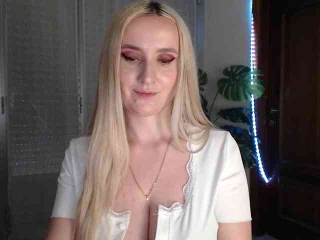 Alina-Lovely Alina-Lovely