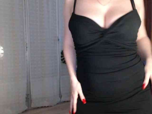 Alina-Lovely webcam