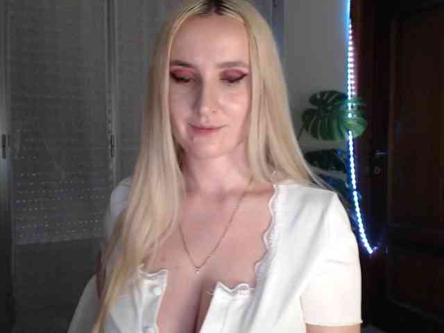 Alina-Lovely Alina-Lovely