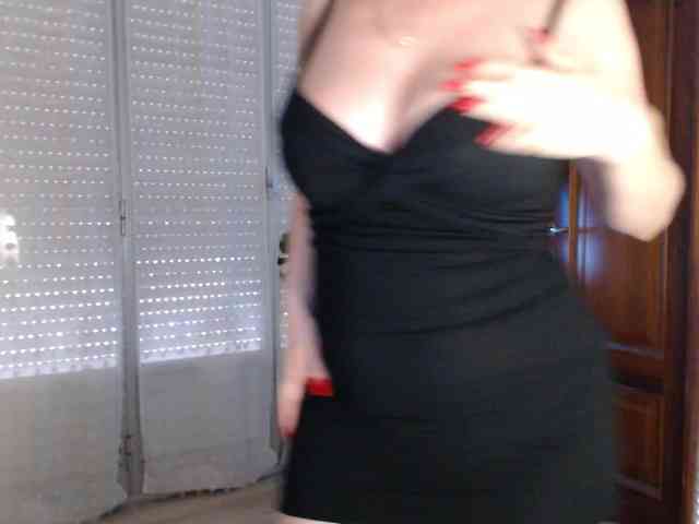 Alina-Lovely webcam