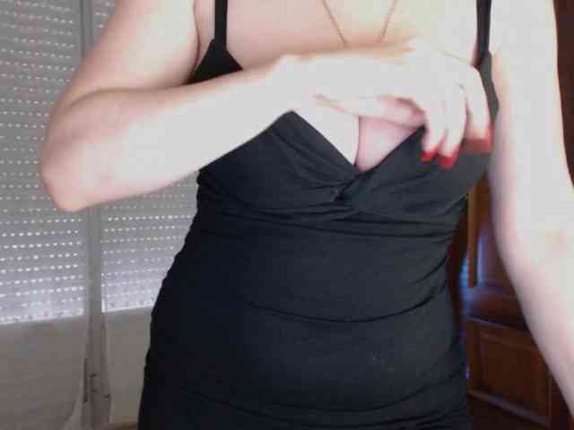 Alina-Lovely webcam