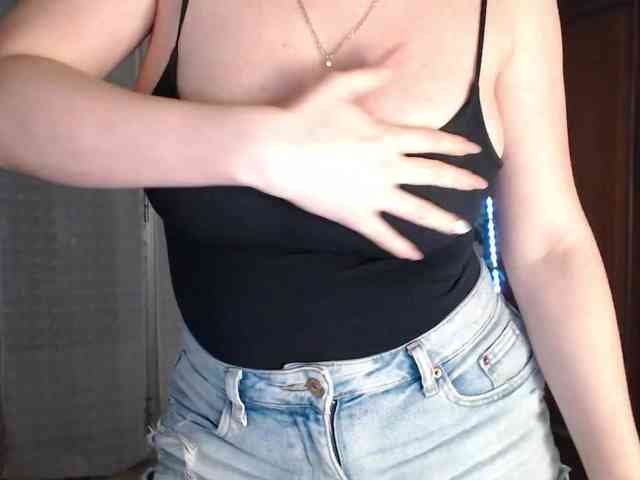 Alina-Lovely Alina-Lovely