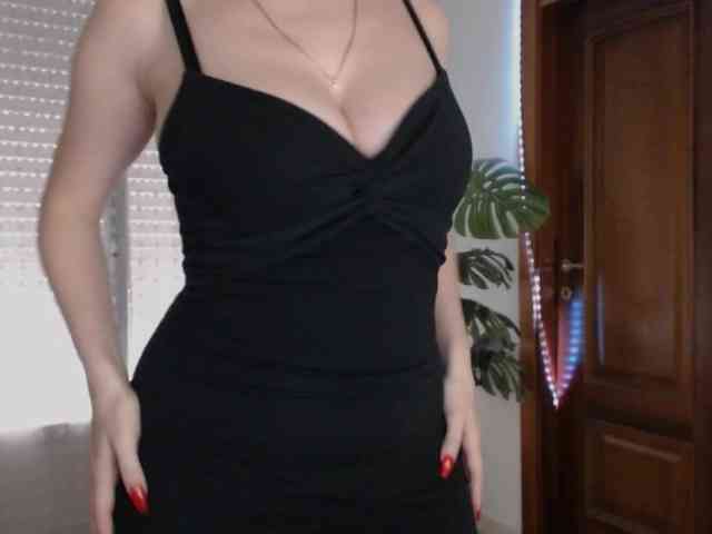 Alina-Lovely webcam