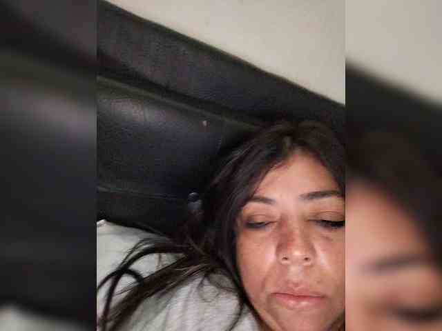 HotGiirl webcam