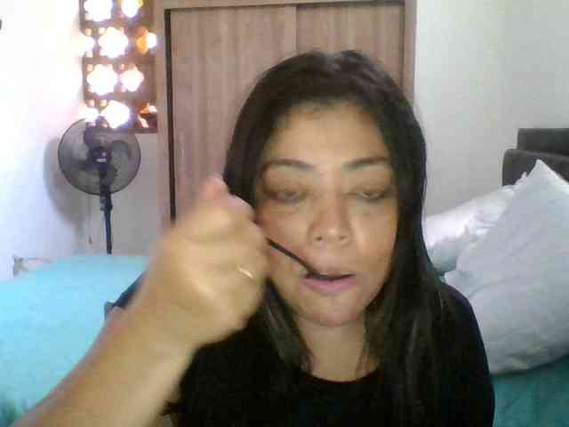 HotGiirl webcam