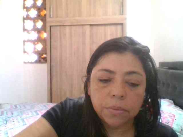 HotGiirl webcam