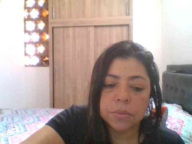 HotGiirl webcam