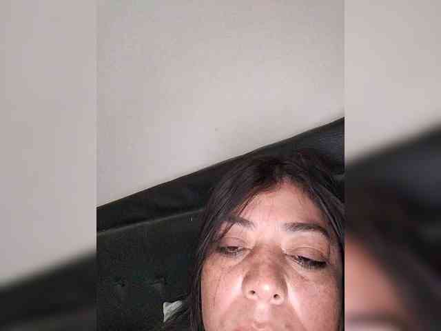 HotGiirl webcam