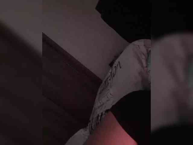 HotGiirl webcam