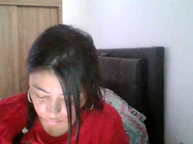 HotGiirl webcam