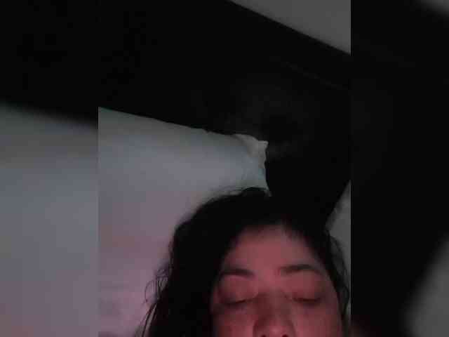 HotGiirl webcam
