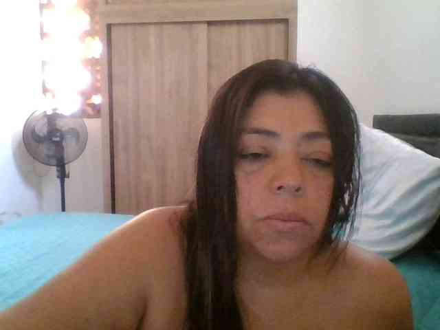 HotGiirl webcam